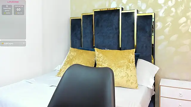 kylieBensoon Webcam show