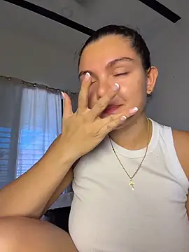 XXX chat uživo modela Eva_stark10
