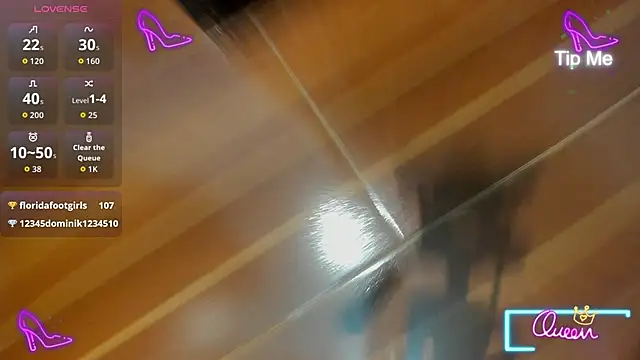 Chat +18 de VictoriaPaker ao vivo