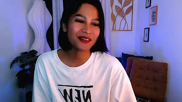 YourPrettyBella_TS Webcamshow