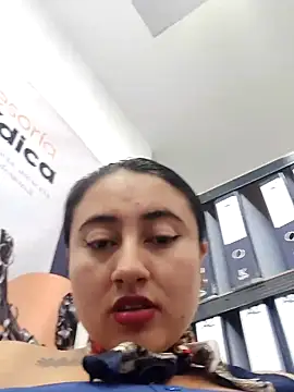 _Sarah-Office1 webcam show