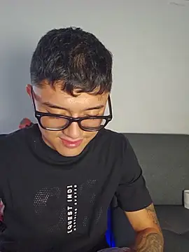 Show webcam de SAMY_AND_FRIENDSS