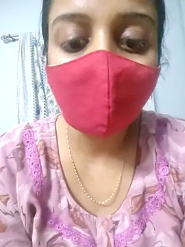 Tamil_shalini Show in webcam