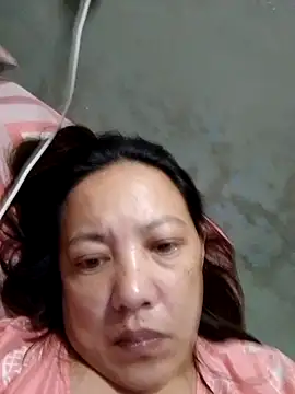 Chat +18 de kittysquirt09 ao vivo