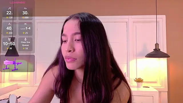 Chat +18 de JuliaaVega ao vivo