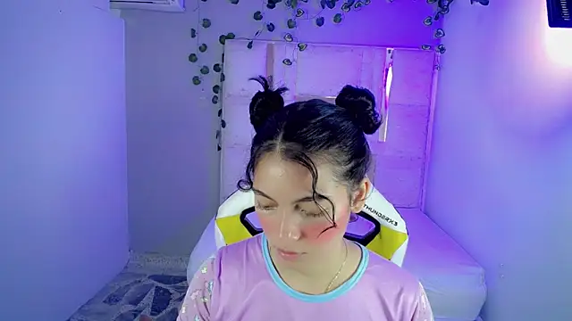Dolce_more élő XXX-chatje