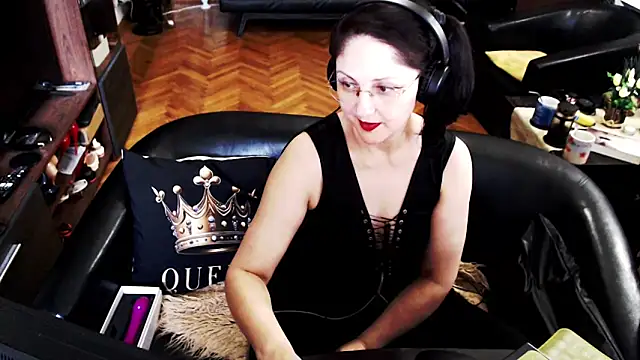 Imperatriza Chat XXX in diretta