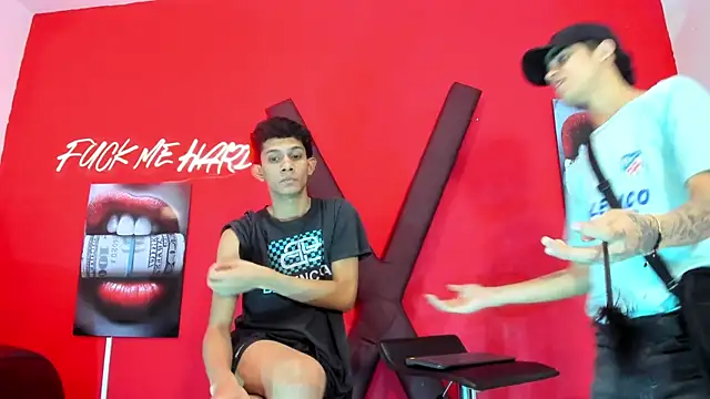 Živý XXX chat TWINKS_BOYSX