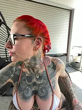 CatCoxx live XXX chat