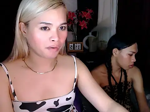 SweetyScarlet Pertunjukan Webcam