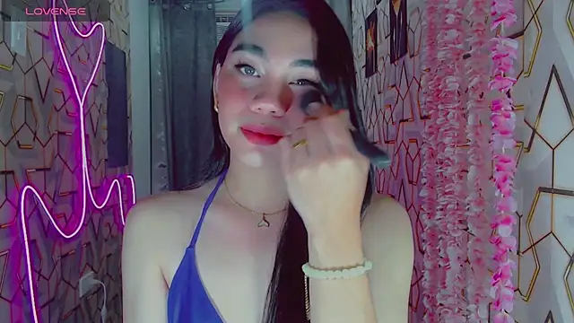 DreamGirlMia Show Webcam