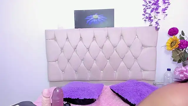 _1Noah_ Live XXX-chat