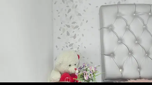 brenda_sofia69 웹캠 쇼