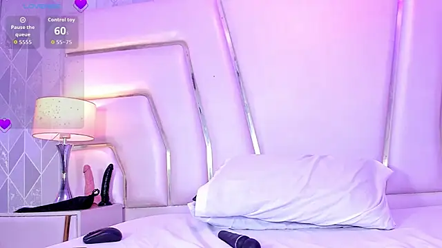 KarlaRogue's Live XXX Chat