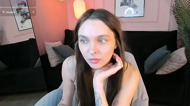 ChloeSunny Chat XXX in diretta