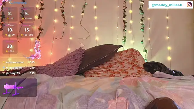 Chat XXX en directo de jones_maddy_