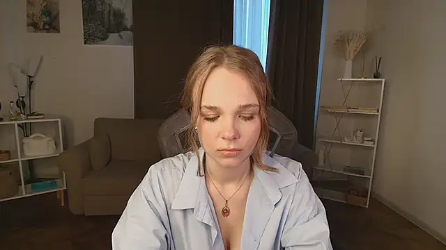 VetaIssacsn Webbikameraesitys