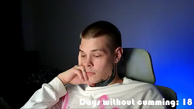 DENIS_HEREn Live XXX chat