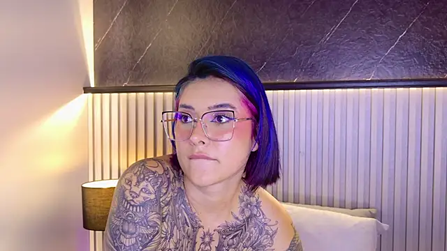 Czat XXX na żywo – annie_hawk