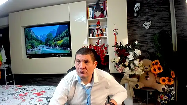 SpartacusDaddy48 Chat XXX live