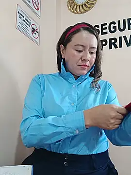 Hannah-colx's Live XXX Chat