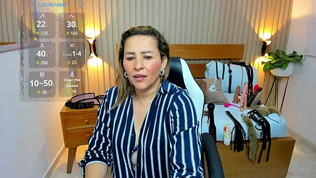 luciana_ballesteros_'s Live XXX Chat