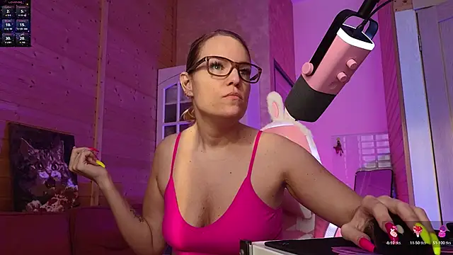 Lady_Shine Adlı Modelin Canlı Sohbet Odası