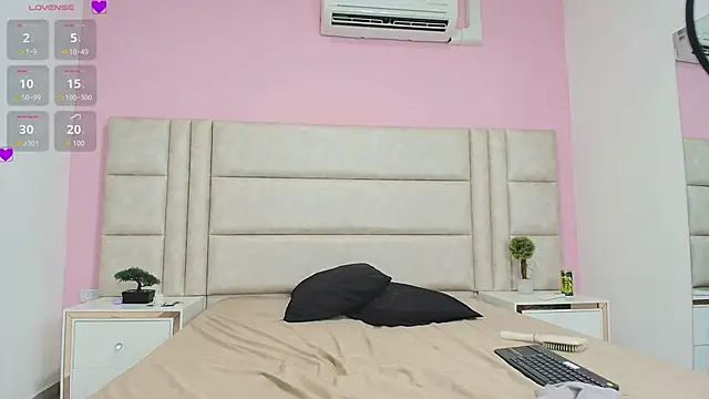 Liia_Collins Adlı Modelin Web Kamerası Şovu