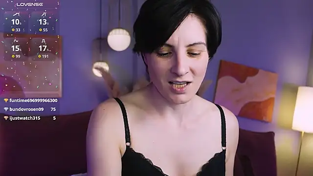 LorenDaze élő XXX-chatje