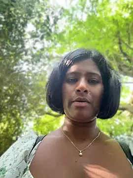 Melarose82's Webcam Show