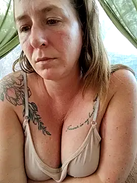 Natali_UA লাইভ XXX চ্যাট