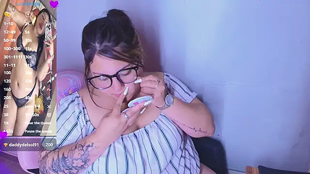 Dreamboo__ élő XXX-chatje