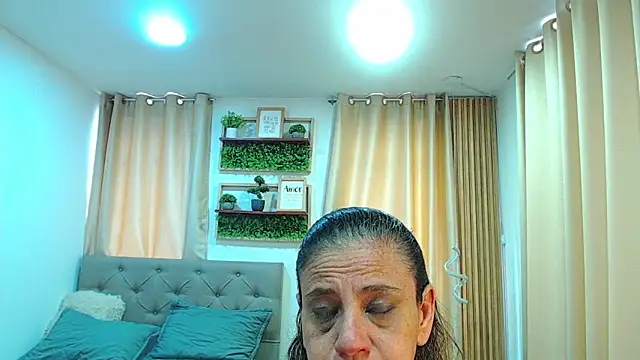 Chat XXX en directo de sasi_luna