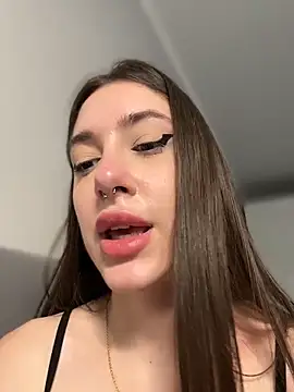 دردشة BOOMFOXY الجنسية المباشرة