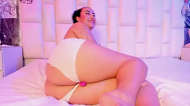 AntonellaQueenn লাইভ XXX চ্যাট