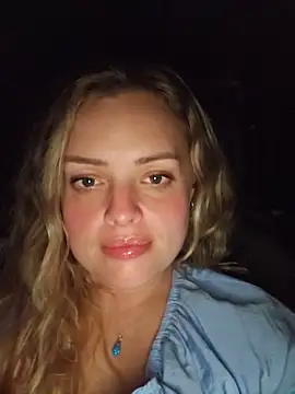 Bridgette03 Webcam Show