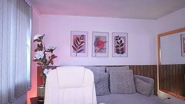 دردشة EmilyTurneer الجنسية المباشرة