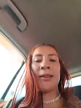 Živý XXX chat Samyra_Biker12