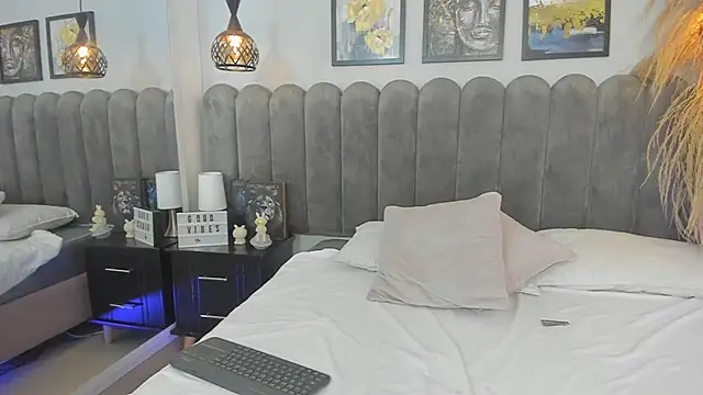 Živý XXX chat amber_hill__