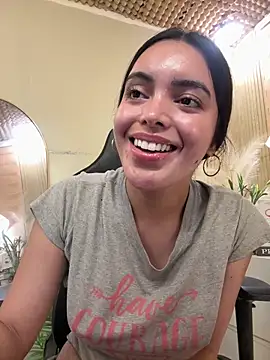 TS-SimplyTheBest's Live XXX Chat
