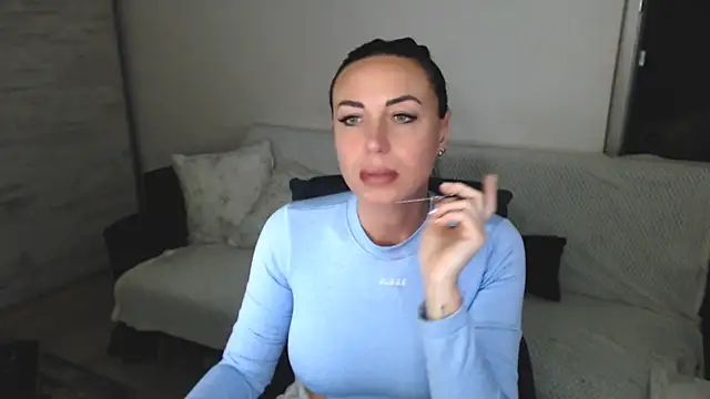 دردشة CloveLove الجنسية المباشرة