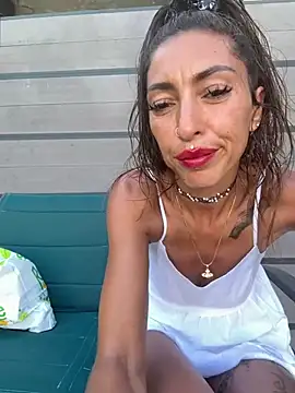 Lalla_Amani Chat XXX in diretta