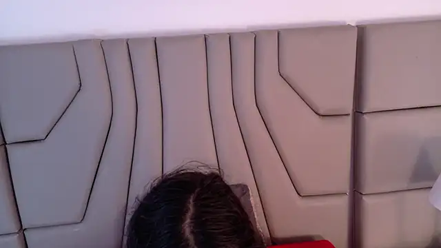 ParanoidTemptaion_ Chat XXX in diretta