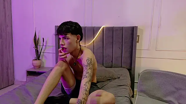 Zeyn_smith – Naživo XXX chat