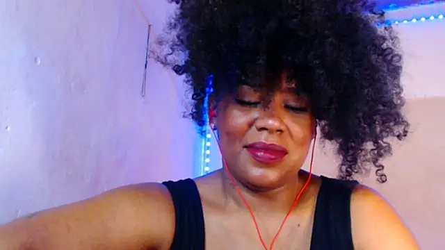 XXX chat uživo modela cherry_cleou