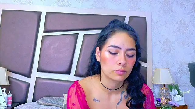 NicoleEsposito 现场XXX聊天