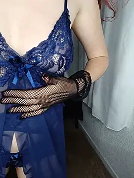 Aromaloveqq – Naživo XXX chat