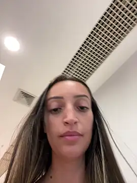 BelleLouiseVp's Webcam Show