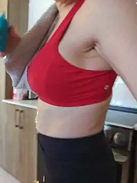 Ellie-Elizabeth's Live XXX Chat