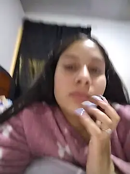 esmeralda_jadees – Naživo XXX chat